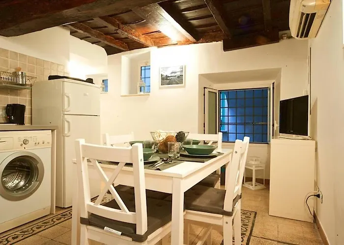 Campo De Fiori - 2 Apartamento *